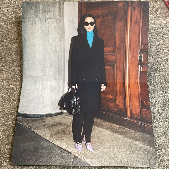 BOTTEGA VENETA Fashionbook 10 pages hard print Milan 2021 fair condition - Picture 5 of 8